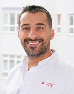 MUDr. Iyad Abushaeera